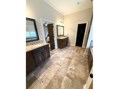 Welcome to 114 Parkside Cove, a home of absolute perfection! - photo 23