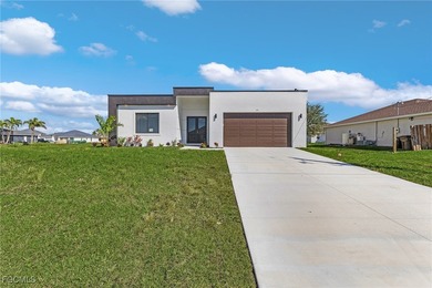 Cape Coral Area Home For Sale in Cape Coral Florida