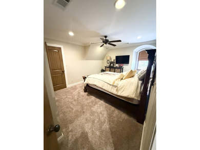 Welcome to 114 Parkside Cove, a home of absolute perfection! - photo 41