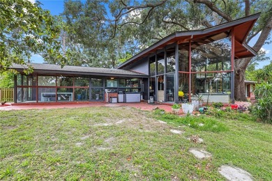 Rare opportunity to restore a one-of-a-kind mid-century modern - photo 3