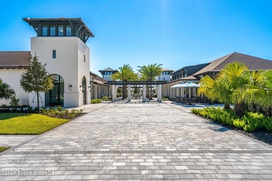 Enjoy waterfront living from this airy 3-bedroom, 4-bath home in - photo 36