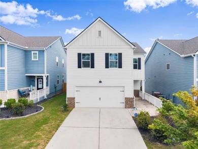 Lake Home For Sale in Flowery Branch, Georgia