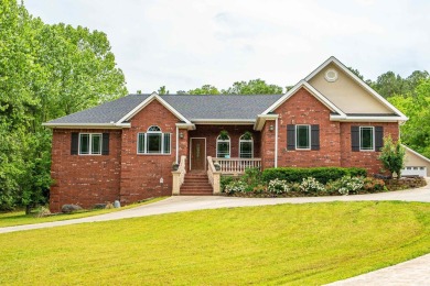 Lake Home For Sale in Hot Springs, Arkansas