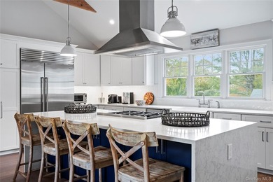 Completely Renovated Southampton Gem! Set on a beautifully - photo 5