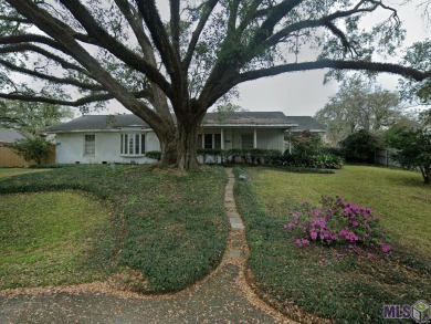 (private lake, pond, creek) Home For Sale in Baton Rouge Louisiana