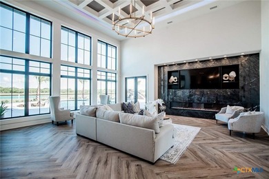 Welcome to 499 Dayspring, an award-winning 7,433 sq. foot luxury - photo 3