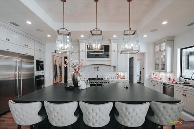 Welcome to 499 Dayspring, an award-winning 7,433 sq. foot luxury - photo 6
