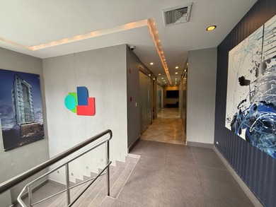 Commercial Building in San Francisco Panama City - 900 m2 - photo 4