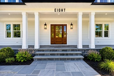Experience exceptional luxury in this custom-built luxury - photo 4