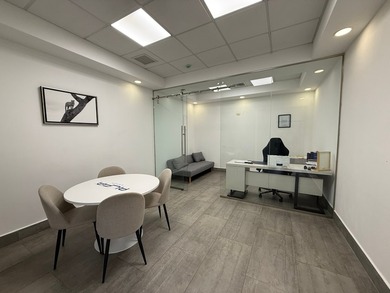 Commercial Building in San Francisco Panama City - 900 m2 - photo 10