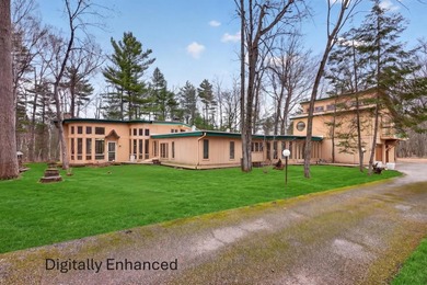Priced below Appraised value and ready for new Owners! Tucked - photo 5