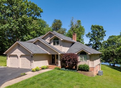 Lake Home For Sale in Hanson, Kentucky