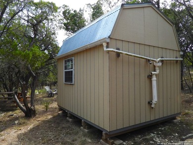 Discover beautifully secluded lots with waterfront on Elm Cove - photo 6