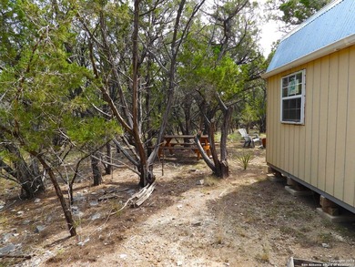 Discover beautifully secluded lots with waterfront on Elm Cove - photo 7