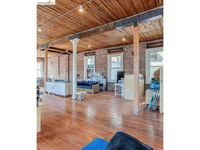 This two-story commercial property, built in 1906, offers 5,600 - photo 11
