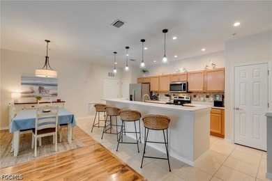 Discover comfortable and convenient living in this beautifully - photo 1