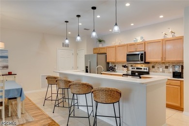 Discover comfortable and convenient living in this beautifully - photo 3