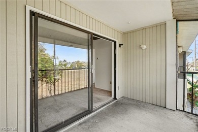 Welcome to your new home in Cape Coral! This cozy condo offers - photo 14