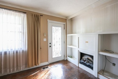 Welcome to 1841 Jasper Street, a charming single-family home - photo 15