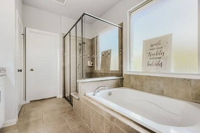 Welcome to this beautifully designed 5-bedroom, 4-bath home in - photo 17
