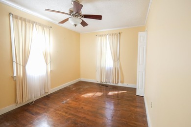 Welcome to 1841 Jasper Street, a charming single-family home - photo 18