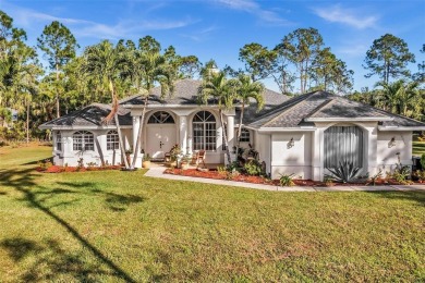 (private lake, pond, creek) Home For Sale in Loxahatchee Florida