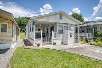 Hiawassee River Home Active Under Contract in Hiawassee Georgia