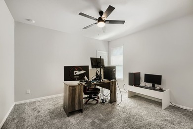 Welcome to this beautifully designed 5-bedroom, 4-bath home in - photo 24