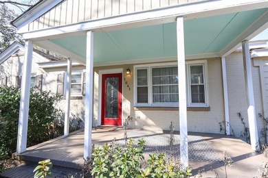 Welcome to 1841 Jasper Street, a charming single-family home - photo 25