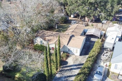 Welcome to 1841 Jasper Street, a charming single-family home - photo 33