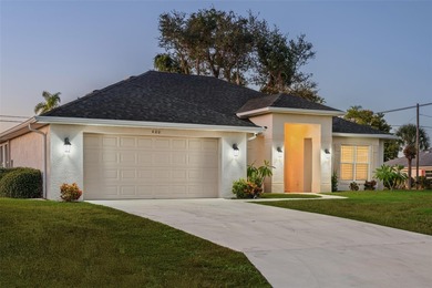 Welcome home! This meticulously maintained 4-bedroom, 2-bathroom - photo 5