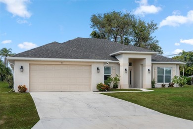 Welcome home! This meticulously maintained 4-bedroom, 2-bathroom - photo 6