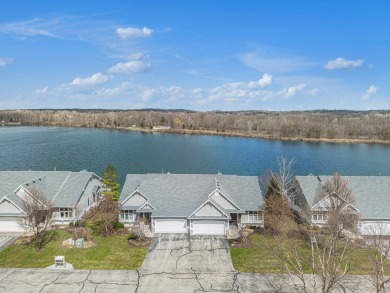 Versluis Lake Condo For Sale in Grand Rapids Michigan