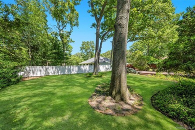 Welcome to 34 Daly Court in Riverhead, a beautiful Ranch-Style - photo 6