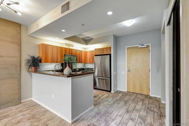SHORT SALE APPROVED!! STUNNING CONDO LOCATED IN ONE OF THE MOST - photo 8