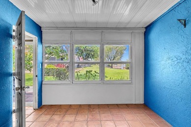 Contemporary. Superb curb appeal with S-Tile roof & long lake - photo 28