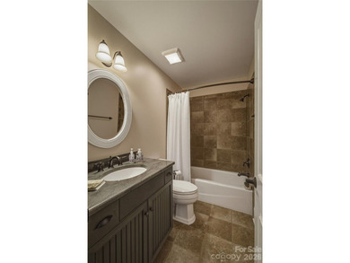 You will feel yourself relaxing as you enter the winding drive - photo 29