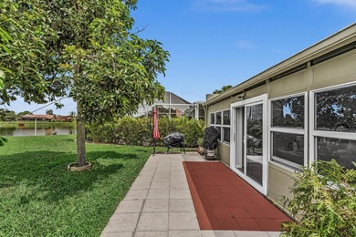 Contemporary. Superb curb appeal with S-Tile roof & long lake - photo 31