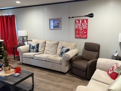 Built in 2024, this like-new 3-bedroom, 2-bath single-wide home - photo 3