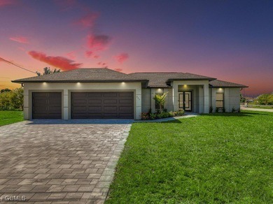Cape Coral Lakes Area Home For Sale in Cape Coral Florida