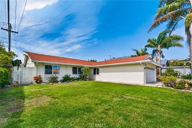Summer Special! Welcome to this beautifully upgraded turnkey - photo 2
