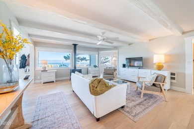Sweeping panoramic ocean views in the heart of Depoe Bay - photo 16