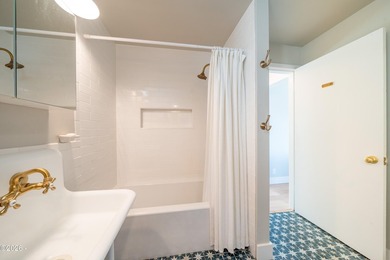 Sweeping panoramic ocean views in the heart of Depoe Bay - photo 25