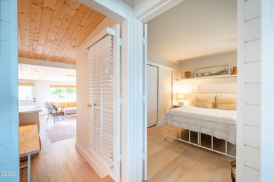 Sweeping panoramic ocean views in the heart of Depoe Bay - photo 26
