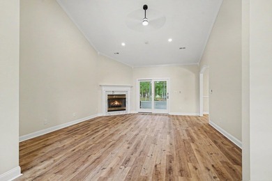 NO HOA, ON GOLF COURSE! Welcome to 3517 Golf Avenue, a - photo 5