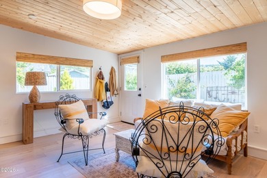 Sweeping panoramic ocean views in the heart of Depoe Bay - photo 37