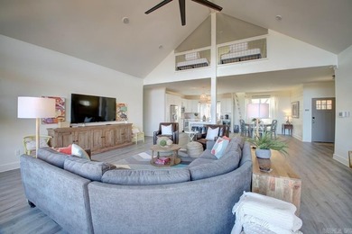 Tucked into a quiet Lake Hamilton cove with 110 feet of deeded - photo 3