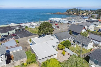 Sweeping panoramic ocean views in the heart of Depoe Bay - photo 49