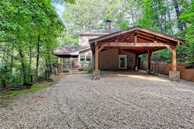 Recreate and Relax at this welcoming, traditional, lake home - photo 2