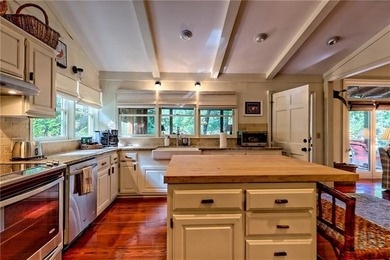 Recreate and Relax at this welcoming, traditional, lake home - photo 4